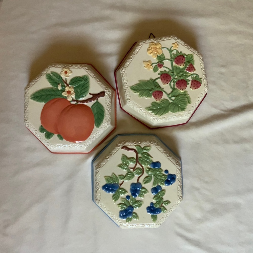Avon Wall Mold “sweet country harvest”